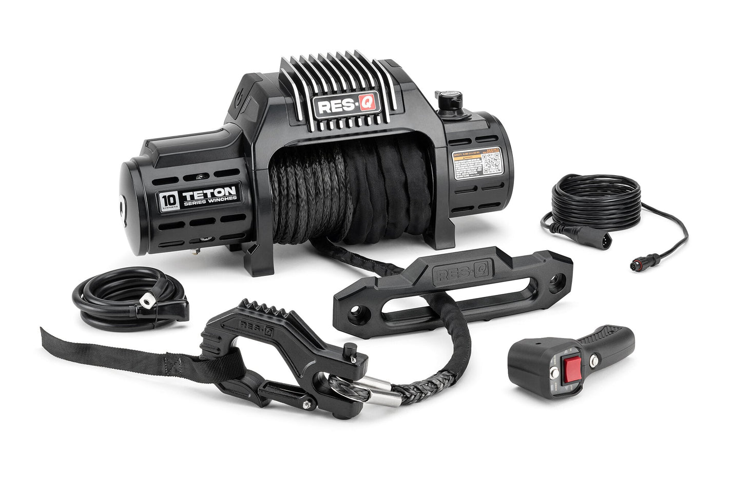 a black winch and it’s accessories